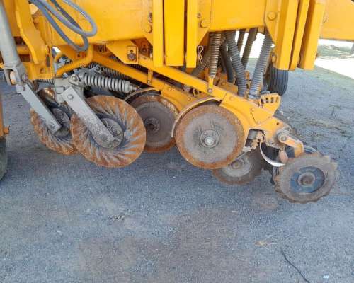 Sembradora Agrometal MX 23 a 21 Máxima Autonomía, Monitor