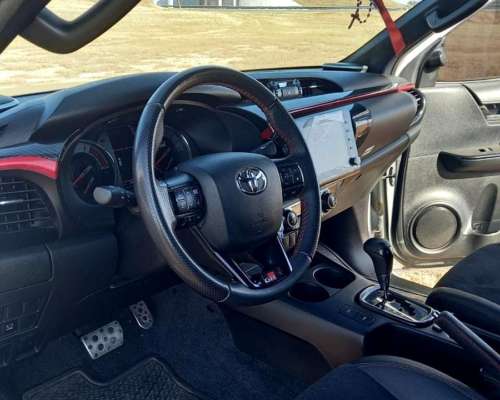 Toyota Hilux 2.8 TDI CD 4X4 Gr-s IV AT 2023dies $65.299.000