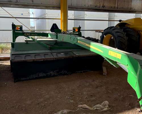 John Deere Moco 630