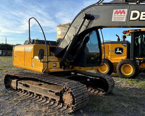 Excavadora John Deere 120d. Mod 2010