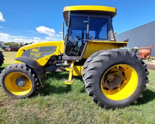 Tractor Pauny 250 Doble Traccion. Rodado Dual, 14000hs