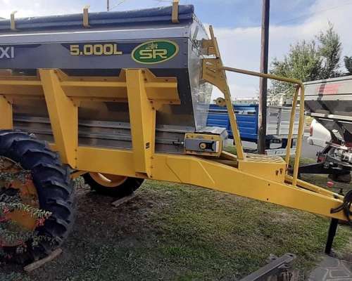 Fertilizadora SR Dpx-miniflex de 5000 Lts