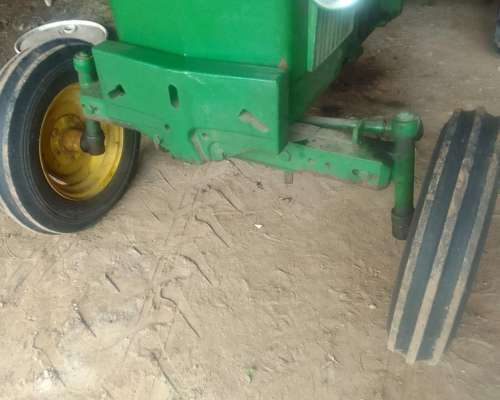 Tractor John Deere 1420