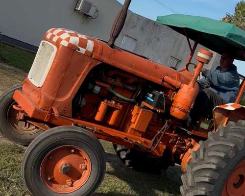 Tractor Fiat 780 R