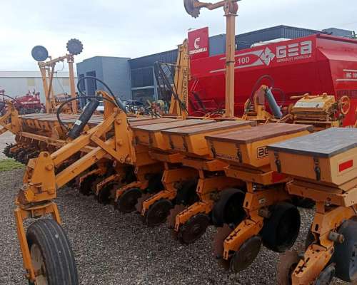 Sembradora Agrometal TX3 1652