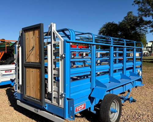 Jaula para Cerdos con Divisorio Tcf.