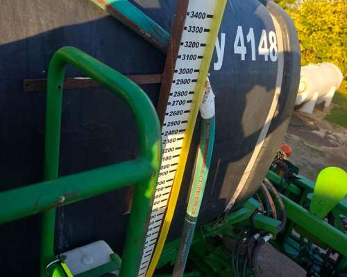 John Deere 4630 32 Mts Aluminio con Sensores. 3700 Lts.