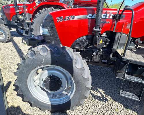 En Stock - Case IH Farmall 75 JXM - 4wd