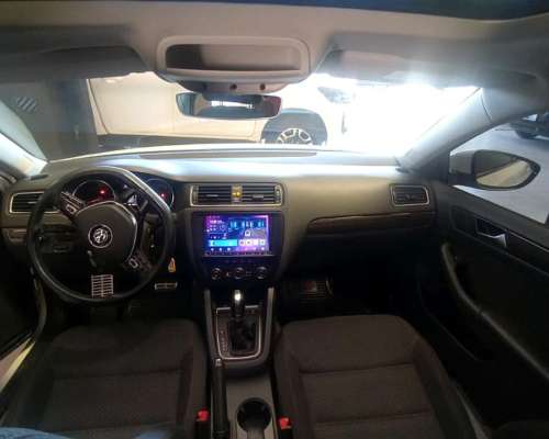 Volkswagen 2018 Vento 1.4tsi Comf TIP $27.600.000 132.000km