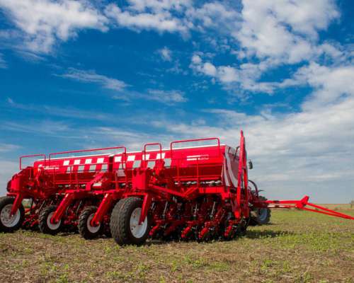 Sembradora de Pastura y Grano Fino Pionera