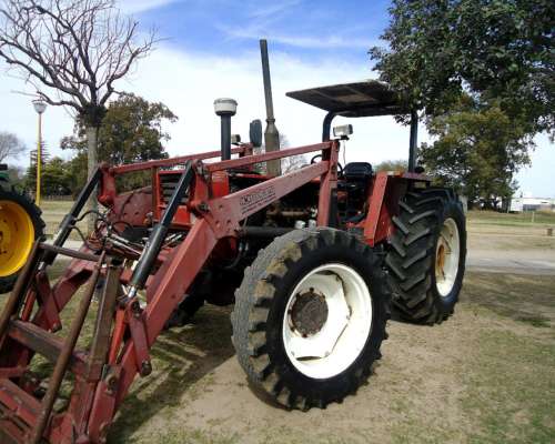 New Holland 110-90 Noble y Rendidor