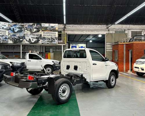 Hilux Cabina Simple 2.4 TDI Chasis 4X4 0km MY2025 Orio Hnos