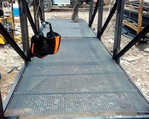 Puente Peatonal de Hierro