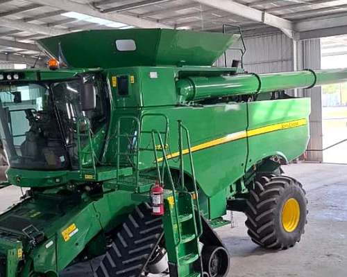 Cosechadora John Deere S790, año 2023