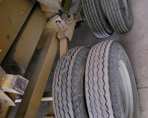 Plataforma Maicero Maizco Premium, 18 a 52, año 2009.