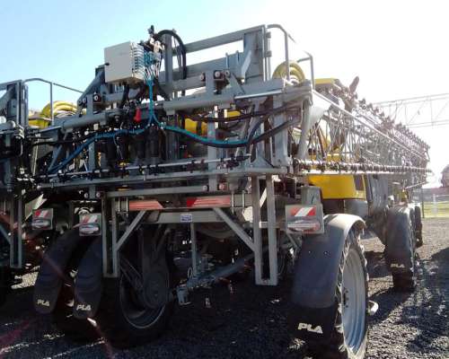 Pulverizadora Pla MAP 3 3300 BT