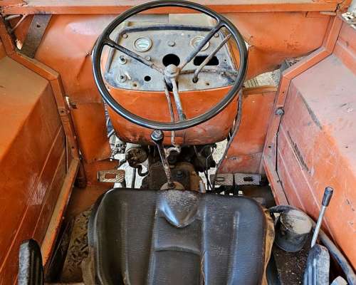Tractor, Fiat 700 S, Control, Dirección, Permuto