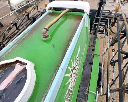 Pulverizadora Metalfor 3200 año 2013.