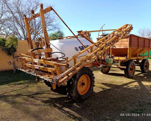 Pulverizador de Arrastre de 2000 Lts. Marca Sefo.