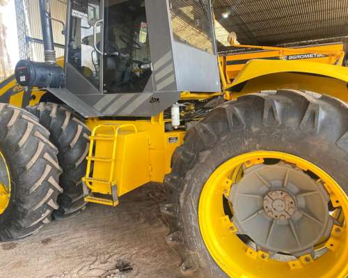 Tractor Pauny 500 Articulado 2017