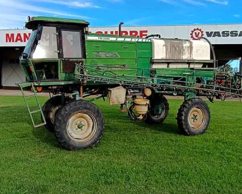 Pulverizador Metalfor 2500 - año 1995 - Usado.
