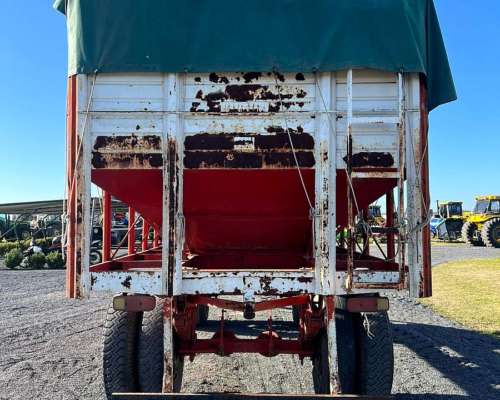 Tolva Semillera Comofra de 20tn con Rodado Dual