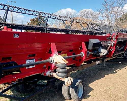 New Holland Cr7.90, con Draper Maizco 45pies