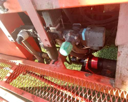 Barbuy de 2000lts, con Alas de 23mts