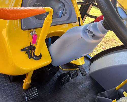 Tractor Pauny 205 de 105 HP con Cabina Doble Tracción Nuevo