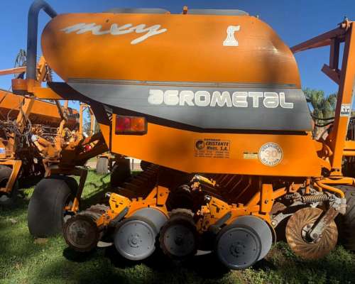 Sembradora Agrometal MXY 37/17.5