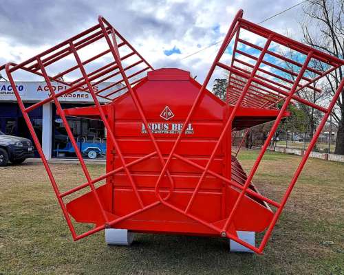 Comedero/bebedero Lineal Tipo Vagon Indus Bell