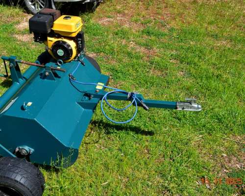 Desmalezadora Autónoma para Cuatriciclos o Tractorcitos