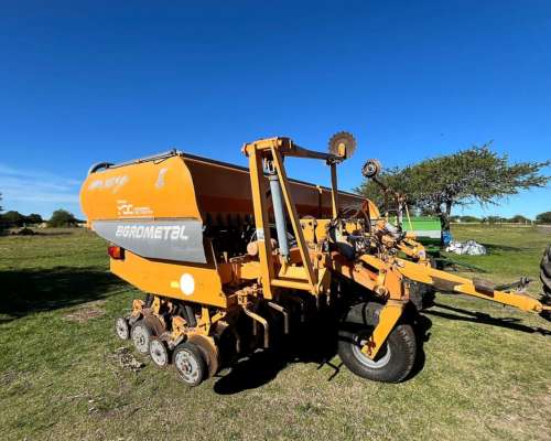Agrometal MXY de 37 Surcos