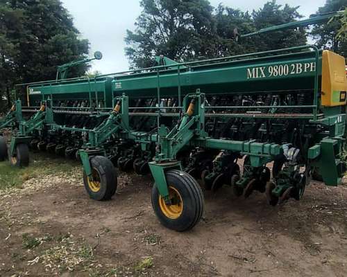 Sembradora Pierobon MIX 2b 9800 Neumatica