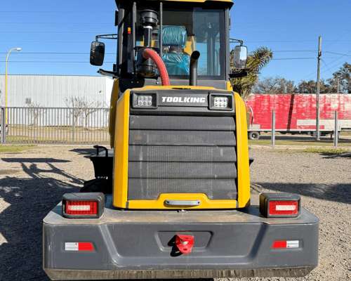 Pala Cargadora TK 930 e - Peso OP: 4.000 Kg