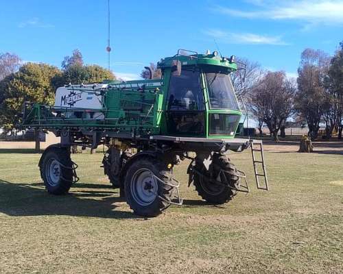Pulverizadora Metalfor FM 2500