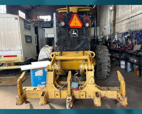 Motoniveladora John Deere 670g (id721)