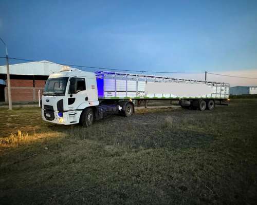 Camion Ford 1723 Jaula Sola y Brusa
