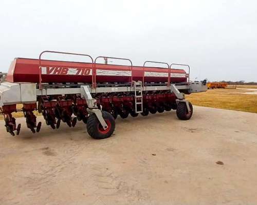 Sembradora VHB de 16 Lineas a 52 cm