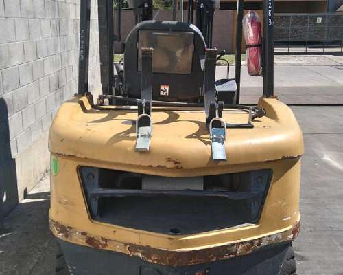 Autoelevador CAT Nafta/gas 3.5tn - Usado Oportunidad