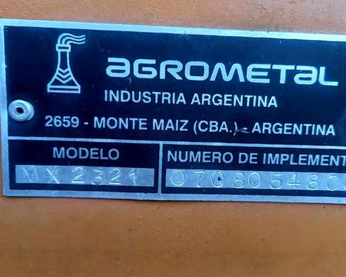 Sembradora Agrometal MX2321 Impecable