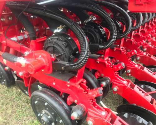 Sembradora Crucianelli Nueva Pionera