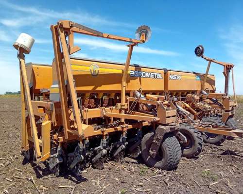 Agrometal MSX 27 Líneas a 26cm Placa. Monitor Oro.