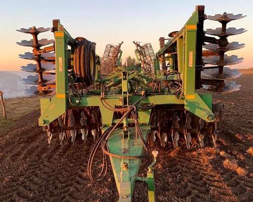 Vendo Rastra Erca 56 Discos 26 Pulgada + Rolo FUA