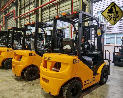 Autoelevador Zolid Z25 2.500kg T/T 4.5mt Diesel Todo Vial