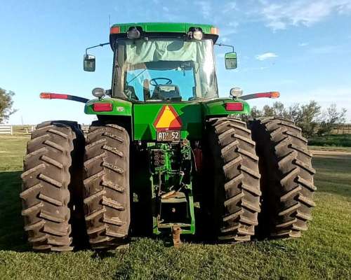 Tractor John Deere 8220 Usado 2004