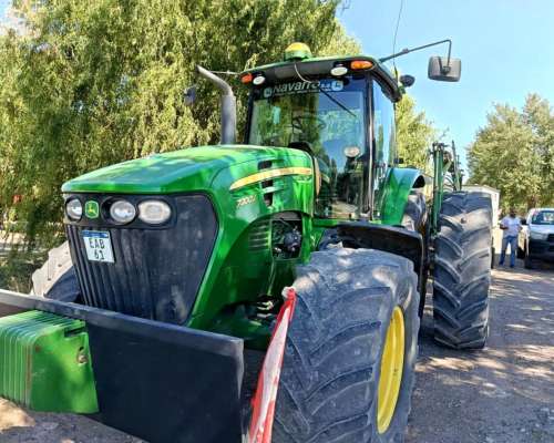John Deere 7 200 J con Duales con Piloto