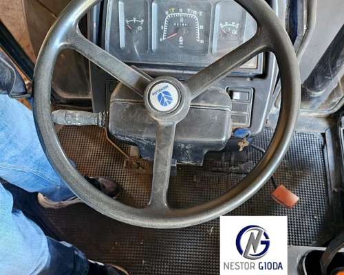 New Holland TS 120 con 3 Puntos 2003