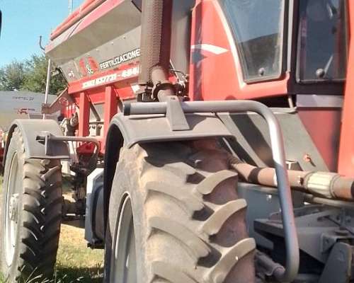 Fertilizadora Fertec 618 año 2018 con Piloto