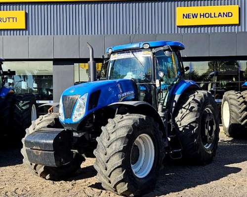 New Holland T 7.245 con Piloto. Excelente Estado General